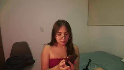 Snapshot of _maxxx1_ chatting on April 24, 2026, 1:41 am max and abby online show from April 24, 2026, 1:41 am