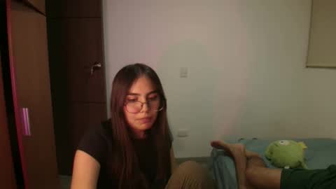 Snapshot of _maxxx1_ chatting on April 28, 2026, 12:09 am max and abby online show from April 28, 2026, 12:09 am