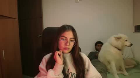 Snapshot of _maxxx1_ chatting on May 26, 2026, 2:07 am max and abby online show from May 26, 2026, 2:07 am