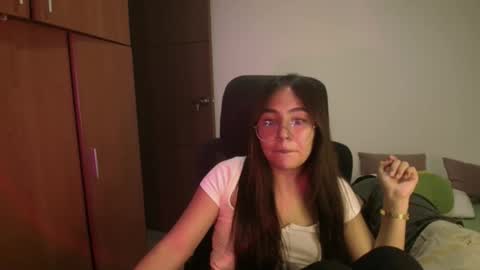Snapshot of _maxxx1_ chatting on May 27, 2026, 1:57 am max and abby online show from May 27, 2026, 1:57 am