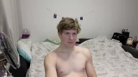  Medaed20  online show from November 10, 2025, 4:28 pm