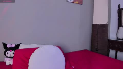 _melodyblossom_ online show from October 2, 2025, 9:44 pm