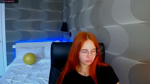 _mi_amore online show from September 13, 2025, 7:08 am