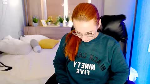 _mi_amore online show from October 26, 2025, 8:09 am