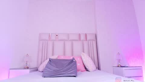 Mia  online show from March 14, 2026, 11:59 am