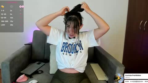 Mila online show from March 6, 2025, 2:30 am