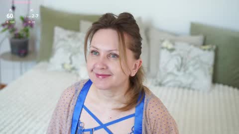 _million_dollarsmile online show from April 3, 2026, 10:57 am