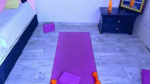 Snapshot of _miss_karoline chatting on September 19, 2025, 6:41 pm karoline uwu online show from September 19, 2025, 6:41 pm