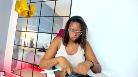 Snapshot of _miss_khaleesi_ chatting on July 10, 2026, 11:35 am _miss_khaleesi_ online show from July 10, 2026, 11:35 am
