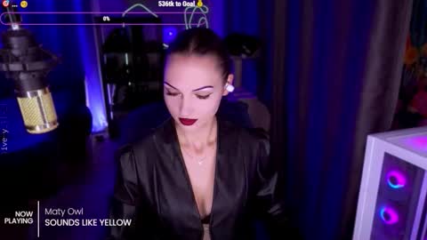 Mistress Milana online show from October 17, 2025, 4:20 pm