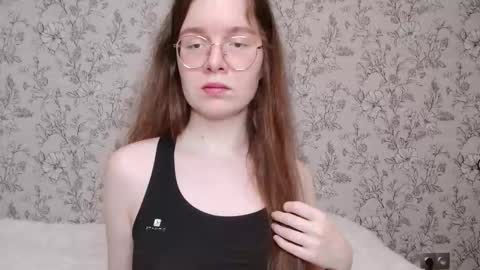  mizuka  online show from December 13, 2025, 7:40 pm