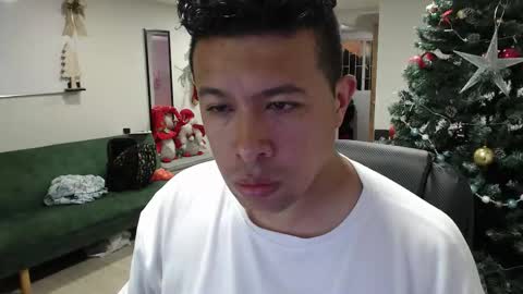 Snapshot of _mr_panda_ chatting on December 4, 2025, 2:21 am Panda online show from December 4, 2025, 2:21 am