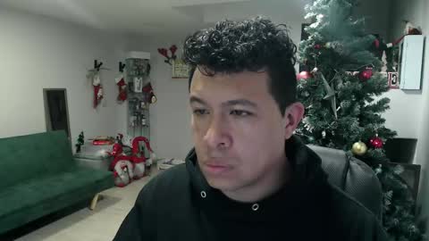 Snapshot of _mr_panda_ chatting on December 21, 2025, 6:20 am Panda online show from December 21, 2025, 6:20 am