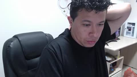 Snapshot of _mr_panda_ chatting on February 21, 2026, 12:22 am Panda online show from February 21, 2026, 12:22 am