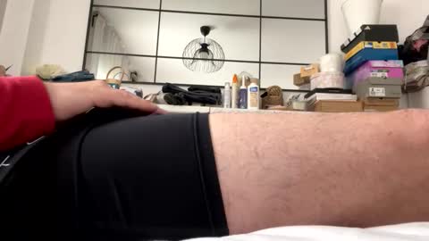 _muestroverga online show from April 19, 2026, 12:59 pm