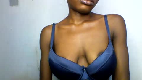 galsexy online show from June 19, 2026, 2:10 pm