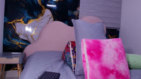 Snapshot of _mystic_luna chatting on May 7, 2026, 3:01 am Luna online show from May 7, 2026, 3:01 am