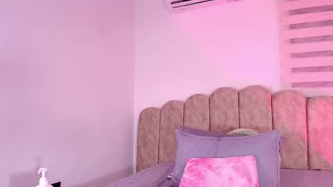 Snapshot of _mystic_luna chatting on May 16, 2026, 10:36 am Luna online show from May 16, 2026, 10:36 am