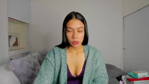 independent model natha online show from February 4, 2026, 4:51 am