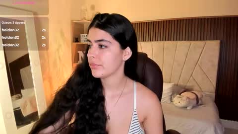 Niah  You can call me Ni or cutie haha online show from December 16, 2025, 7:41 pm