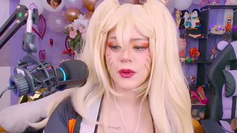 niiky online show from February 21, 2026, 6:31 pm