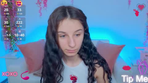 Snapshot of _nika_kik chatting on January 22, 2025, 12:06 pm Nika online show from January 22, 2025, 12:06 pm