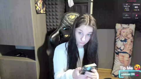 Snapshot of _nika_kik chatting on January 25, 2025, 9:36 am Nika online show from January 25, 2025, 9:36 am