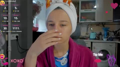 Snapshot of _nika_kik chatting on October 15, 2025, 10:59 am Nika online show from October 15, 2025, 10:59 am