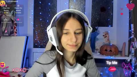 Snapshot of _nika_kik chatting on October 29, 2025, 6:31 pm Nika online show from October 29, 2025, 6:31 pm