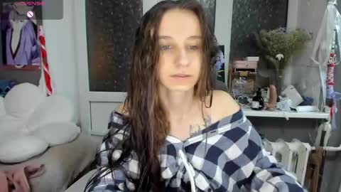 Nika online show from April 7, 2026, 5:24 pm