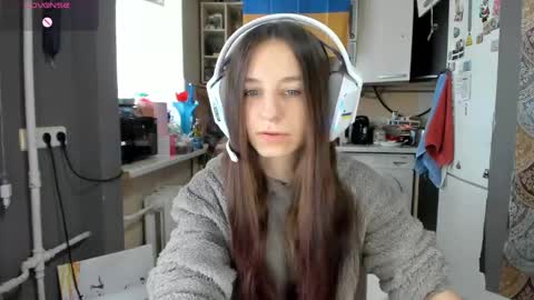 Snapshot of _nika_kik chatting on April 23, 2026, 8:35 am Nika online show from April 23, 2026, 8:35 am