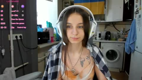 Snapshot of _nika_kik chatting on April 28, 2026, 2:55 pm Nika online show from April 28, 2026, 2:55 pm