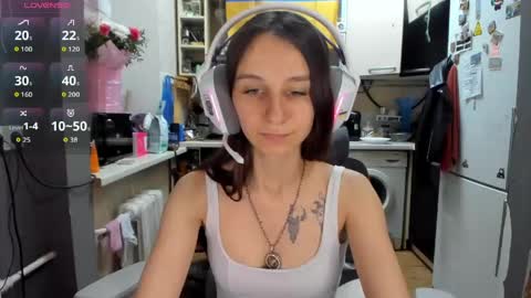Snapshot of _nika_kik chatting on May 31, 2026, 6:09 pm Nika online show from May 31, 2026, 6:09 pm