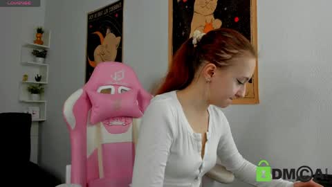 Nikky online show from April 24, 2026, 3:14 pm