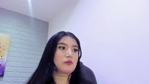   online show from December 14, 2025, 12:10 pm