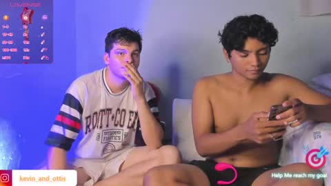 Snapshot of _ottis_ chatting on December 5, 2024, 11:29 pm ottis and kevin online show from December 5, 2024, 11:29 pm