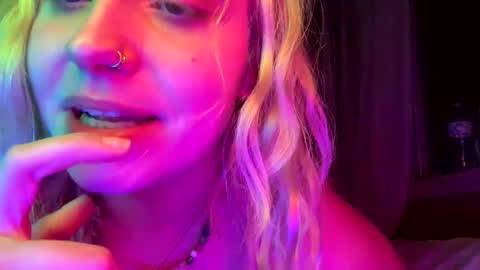 Snapshot of _peaceoutgirlscout_ chatting on September 23, 2025, 8:50 am _peaceoutgirlscout_ online show from September 23, 2025, 8:50 am