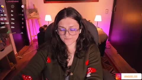 Snapshot of _peach__ chatting on December 29, 2024, 3:22 am violeta ig online show from December 29, 2024, 3:22 am