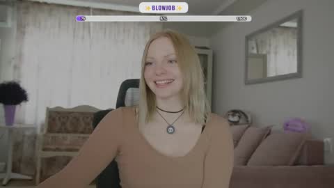 Snapshot of _penisflytrap_ chatting on May 5, 2026, 8:33 am Viktoria online show from May 5, 2026, 8:33 am