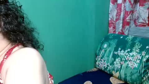 Snapshot of _pinayglamourbum_143xxx_ chatting on July 8, 2026, 9:25 am Pinaylovelybum online show from July 8, 2026, 9:25 am