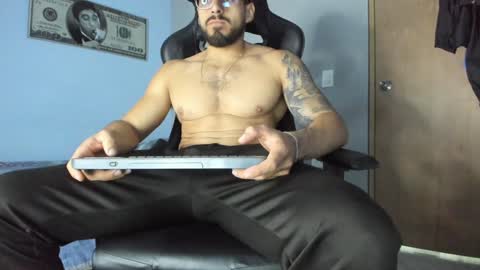 Snapshot of _poseidon1_ chatting on January 20, 2025, 4:54 am Poseidon online show from January 20, 2025, 4:54 am
