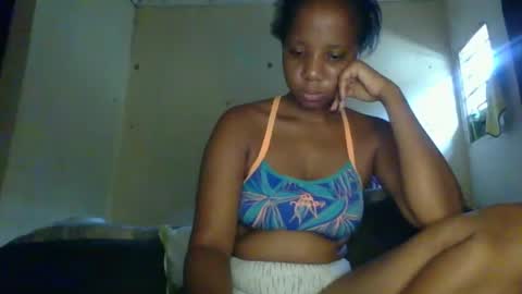 queen online show from December 22, 2024, 4:39 am