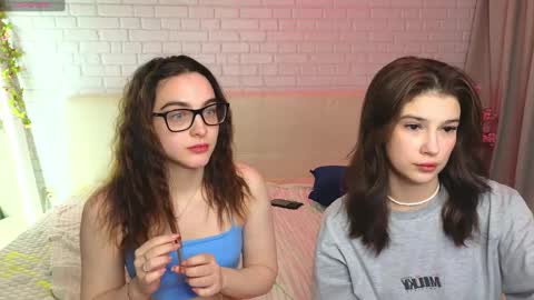 Snapshot of _ramune_ chatting on March 3, 2025, 11:55 am Merlizz Eva Jane Mila Nicole left to right online show from March 3, 2025, 11:55 am