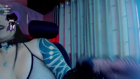 Raven online show from December 18, 2025, 1:39 pm