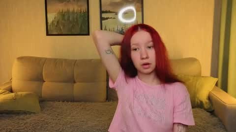 Snapshot of _reverse_gang_ chatting on April 20, 2026, 7:15 pm LISSAPVT IS OPEN online show from April 20, 2026, 7:15 pm