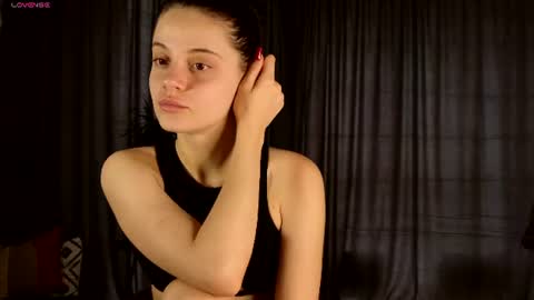 Snapshot of _riaa_ chatting on June 24, 2026, 10:58 am Ria online show from June 24, 2026, 10:58 am