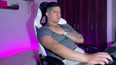 Roberto online show from October 22, 2025, 9:20 am