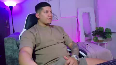Snapshot of _robertobaggio chatting on June 28, 2026, 5:24 am Roberto online show from June 28, 2026, 5:24 am