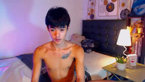 Snapshot of _robinmartinxx chatting on March 6, 2025, 2:40 pm _robinmartinxx online show from March 6, 2025, 2:40 pm