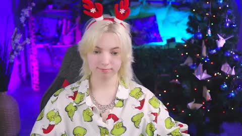 Rock stone online show from December 25, 2024, 7:35 am